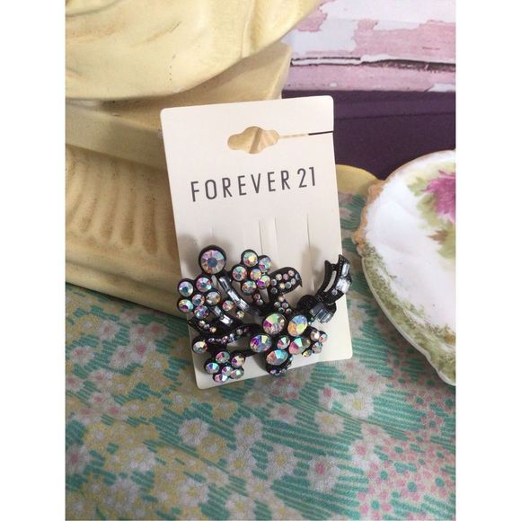 NWT Forever 21 Pin Brooch Iridescent Rhinestone Flower Bundle - Picture 11 of 14